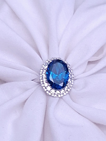 Sterling Silver Stylish Blue Oval Ring