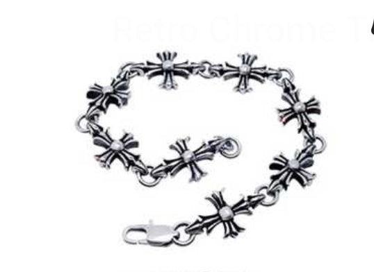 Petite Cross Link Bracelet
